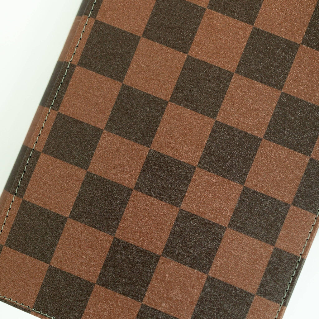 The Louie 12th Gen Kindle Cover