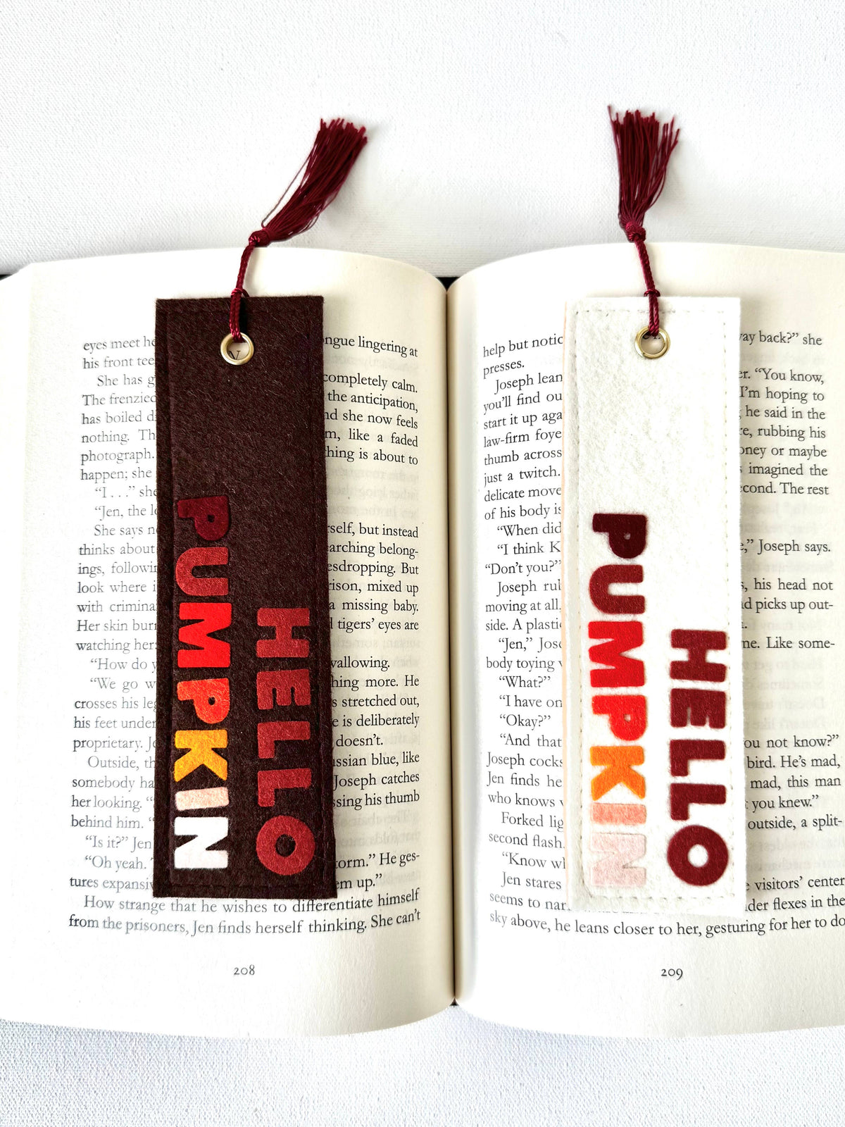 Fall Hello Pumpkin Felt Bookmark